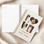 Liebe Foto Instagram Moderne Minimalistische Hochz Planer<br><div class="desc">Das Liebe Foto Instagram Modernes Minimal Geschenk Hochzeitsplaner verbindet Praxisnähe mit Sentimentalität für das moderne Ehepaar. Dieser Planer zeichnet sich durch ein sauberes, minimalistisches Design aus und verfügt über eine individuell anpassbare Foto-Abdeckung, mit der Sie eine wertvolle Erinnerung präsentieren können. Mit durchdachten Sektionen, um jedes Detail zu organisieren, von Veranstaltungsorten...</div>