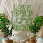 Liebe Friede Vegan Slogan Vegetarian Funny T-Shirt<br><div class="desc">Dieses Design ist für Pflanze getriebene Veganer & Vegetarier, die wissen, Tiere sind Freunde, nicht Lebensmittel. Diese Peace Liebe Veganes Design ist auch auf verschiedenen Produkten verfügbar, einschließlich Aufkleber, Tasse, T - Shirt, Telefonzellen, siehe unten! Um dieses Design zu kaufen, wählen Sie Ihr Lieblings-Produkt, klicken Sie auf Hinzufügen und Kasse!....</div>