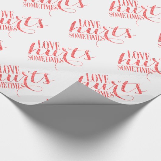 Liebe für Red Glitzer Text Hurra manchmal Pattern Geschenkpapier (Ecke)