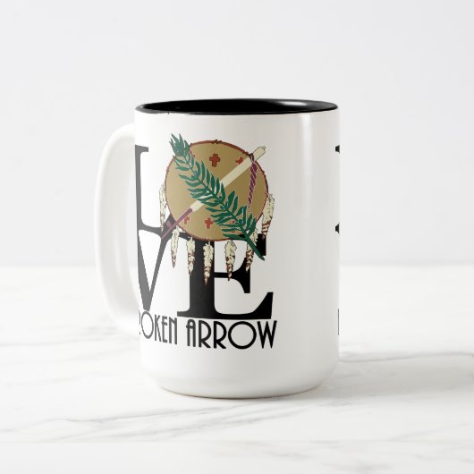 LIEBE gebrochen Arrow Oklahoma 15oz Zweifarbige Tasse (Vorderseite Links)