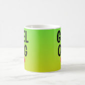 Liebe GEELONG (oder Ihr Text) Herz auf Grün Gold Kaffeetasse (Mittel)