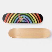Liebe gewinnt Gay Pride Rainbow Skateboard (Horizontal)