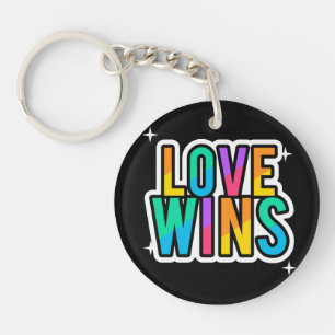 Liebe gewinnt. LGBTQ+Pride Regenbogen. Schlüssel Schlüsselanhänger