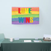Liebe gewinnt LGBTQ+ / Rainbow Slogan Banner (Messe)