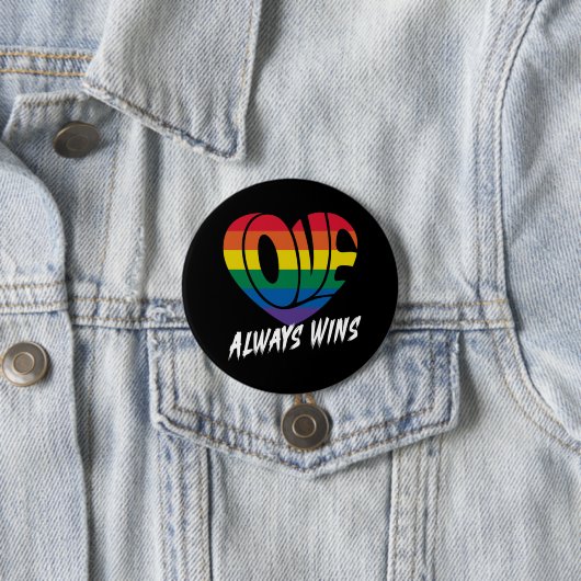 Liebe gewinnt LGBTQ-Stolz Button (Beispiel)