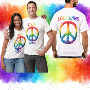 Liebe gewinnt Rainbow Peace Sign T-Shirt