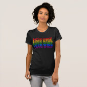 Liebe gewinnt Regenbogen T-Shirt (Vorne ganz)