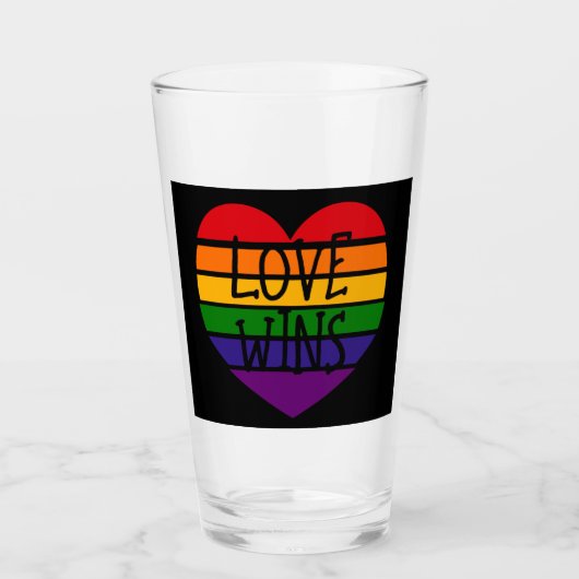 Liebe gewinnt Regenbogenherz Glas (Vorderseite)