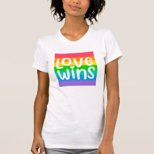 Liebe gewinnt T-Shirt