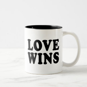 Liebe gewinnt Tasse
