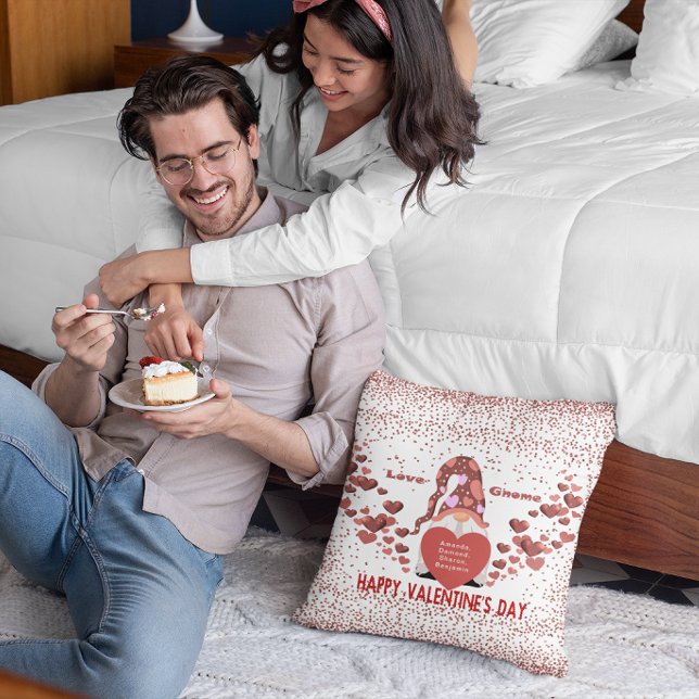 Liebe Gnome Happy Valentines Day Kissen (Love Gnome Happy Valentines Day Throw Pillow)