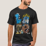 LIEBE Gnomes Hanukkah Dekorationen Chanukah T-Shirt<br><div class="desc">Ein lustiges hanukkah Geschenk und jüdisches Festivaldesign für Juden. Perfektes menorah Design zu feiern hanukkah oder Weihnachten.</div>