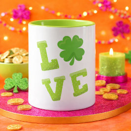 Liebe Grüne Blockbriefe für St Patricks Day Tasse
