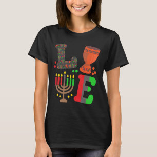 Liebe Happy Kwanzaa African Map Kinara Candles Men T-Shirt