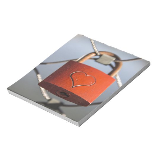 Liebe Heart Padlock Notizblock (Rotiert)