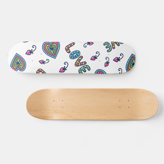 Liebe Herz Modernes Muster Skateboard (Horizontal)