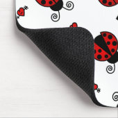 Liebe hört rote Marienkäfer ab Mousepad (Ecke)