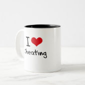 Liebe I Betrug Zweifarbige Tasse (Vorderseite Links)