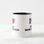 Liebe I Schweizer Bankkonten Zweifarbige Tasse (Mittel)
