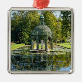 Liebe im Chateau de Chantilly Ornament Aus Metall