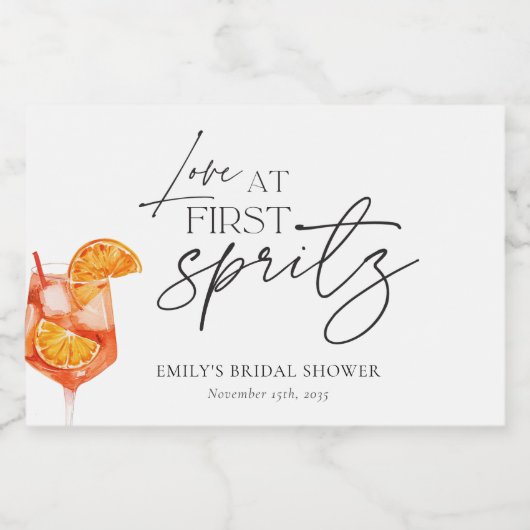 Liebe im ersten Spritz-Brautparty Schaumweinetikett (Einzelnes Label)