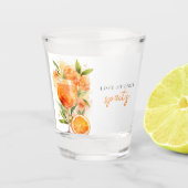 Liebe im ersten Spritz-Brautparty Schnapsglas (Vorderseite)