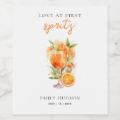 Liebe im ersten Spritz-Brautparty Weinetikett (Einzelnes Label)