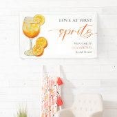 Liebe im ersten Spritz-Brautparty Willkommen Custo Banner (Insitu)