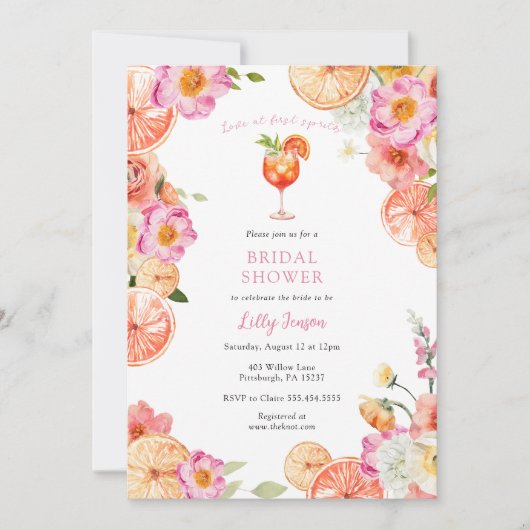 Liebe im ersten Spritz Bright Citrus Brautparty Einladung (Vorderseite)