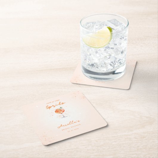 Liebe im ersten Spritz Citrus Drink Brautparty Rechteckiger Pappuntersetzer (Vor Ort)