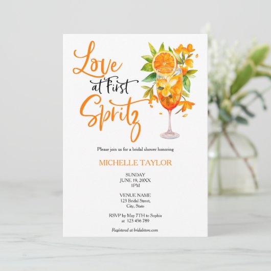 Liebe im ersten Spritz Summer Brautparty Einladung (Stehend Vorderseite)