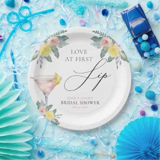 Liebe im First Sip Bright Cocktail Brautparty Pappteller (Party)