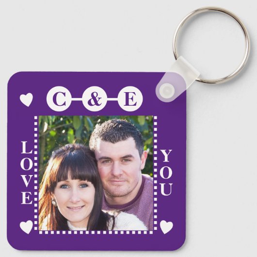 Liebe immer 2 Fotos fügen Initialen weiß lila hinz Schlüsselanhänger (Rückseite)