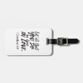 Liebe in Aktion - 1 Korinther 16:14 Inspiration Gepäckanhänger (Vorderseite horizontal)