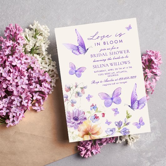 Liebe in Bloom Lila Butterfets Brautparty Einladung
