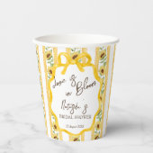 Liebe in blühenden Sonnenblumen Brautparty mit Mon Pappbecher (Vorderseite)