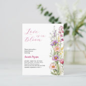 Liebe in blumenrosa Brautdusche Einladung (Stehend Vorderseite)