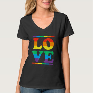 Liebe in den Farben der Regenbogenflagge Lgbtq Les T-Shirt