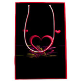Liebe in der Dunkelheit-Geschenktasche Mittlere Geschenktüte (Vorderseite)