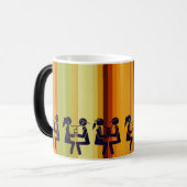 Liebe in der Luft: Vereinzelte Silhouette Datum un Verwandlungstasse (Vorderseite Links)