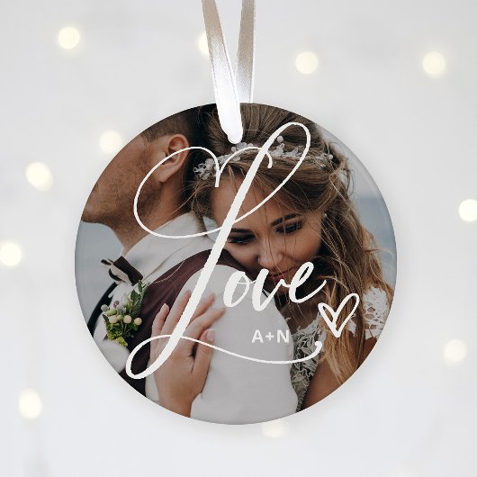 Liebe in elegantem Skript | Zwei Fotos mit Herz Keramik Ornament