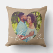 Liebe in Skriptbraun benutzerdefiniertes Herz-Shap Kissen (Vorderseite)