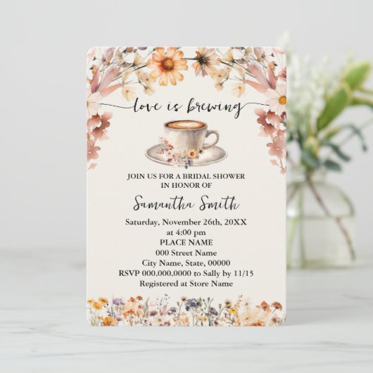 Liebe ist das Brechen von Brautparty Kaffee Wildbl Einladung (Stehend Vorderseite)