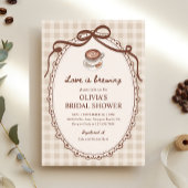 Liebe ist das Brewing Gingham Coffee Brautparty Einladung