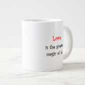 Liebe ist die beste Magie von allen Jumbo-Tasse (Vorderseite Rechts)