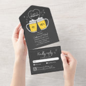 Liebe ist die Brauhandgezeichnete Bierbrille Hochz All In One Einladung (Abreißen)