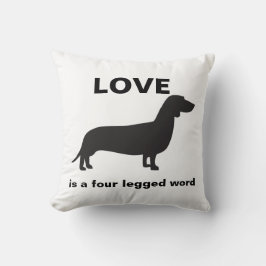 Liebe ist ein vierbeiniges Wort Kissen