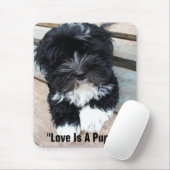 "Liebe ist ein Welpe" mousepad durch Zoltan Buday (Mit Mouse)