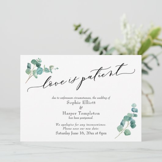 Liebe ist Eukalyptus-Patient, der die Hochzeitskar Einladung (Stehend Vorderseite)