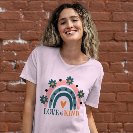 LIEBE IST FARBPINK BOHO RAINBOIN T-Shirt